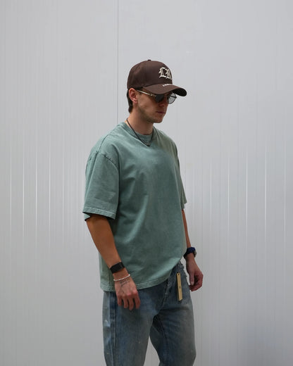 INITIAL CHOCOLATE CAP